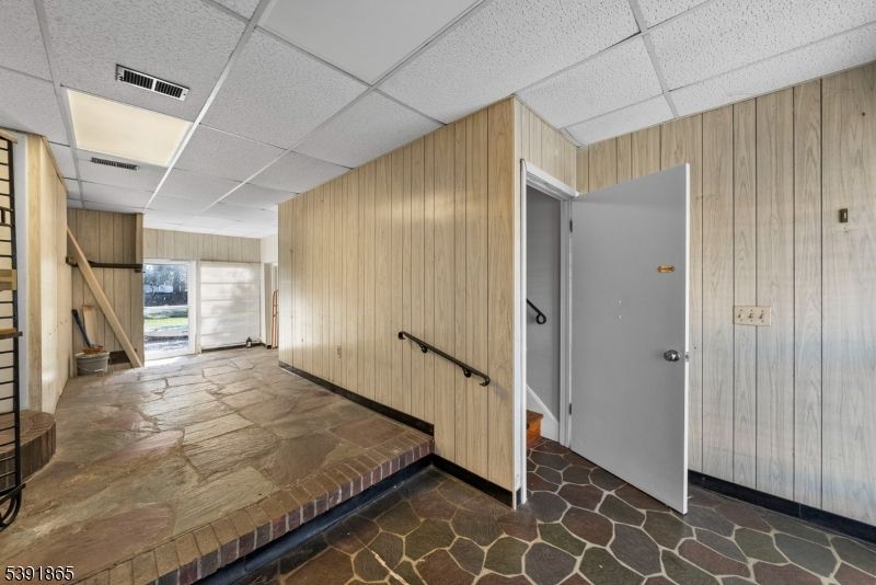 Interior, Wooden Walls