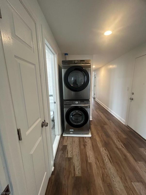 Interior, Recessed Lighting, Utility Closets, Washer, Wood Texture Flooring