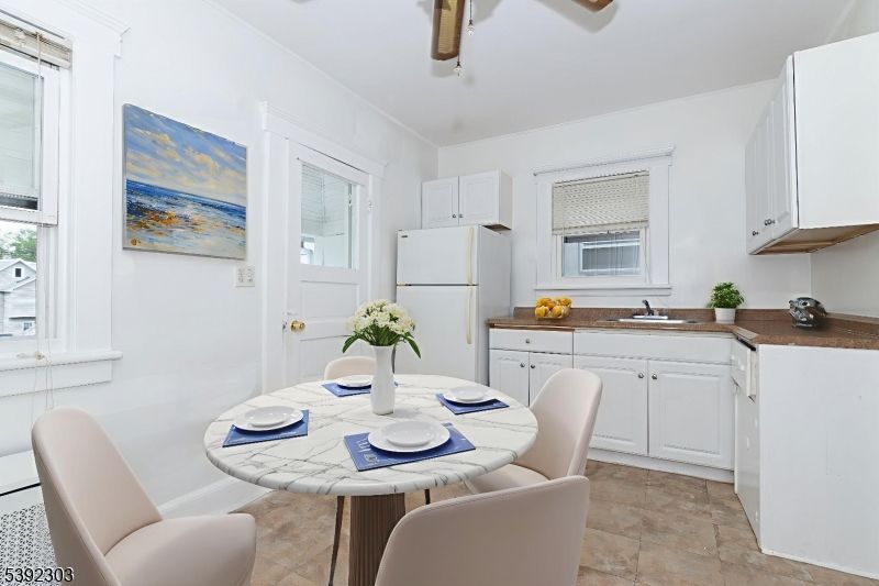 Dining room, Interior, Kitchen