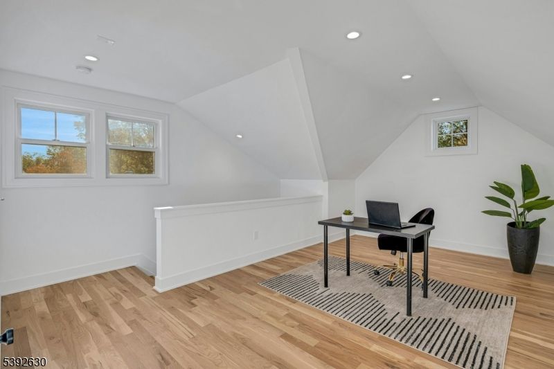 Home Office, Interior, Recessed Lighting, Wood Texture Flooring
