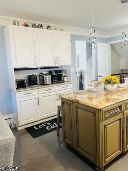 Interior, Kitchen, Pendant Lights, Wood Texture Flooring