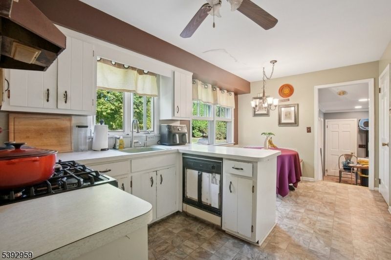 Chandelier, Interior, Kitchen, Pendant Lights, Recessed Lighting