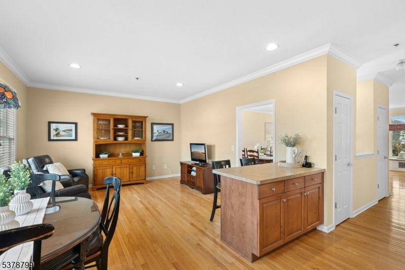 Dining room, Interior, Recessed Lighting, Wood Texture Flooring