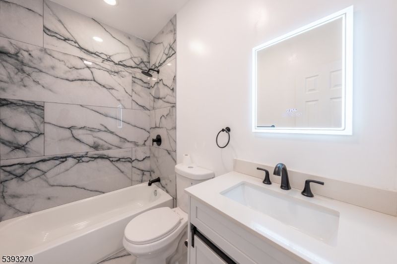 Bathroom, Interior, Marble Walls, Recessed Lighting