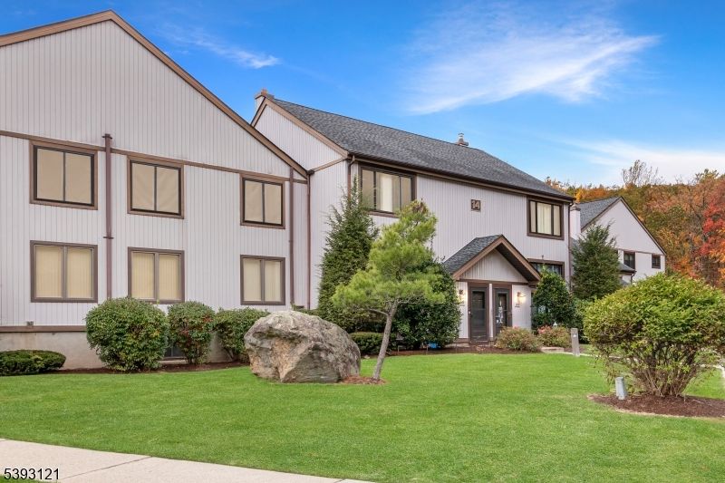 Backyard, Exterior, Facade, Farmhouse