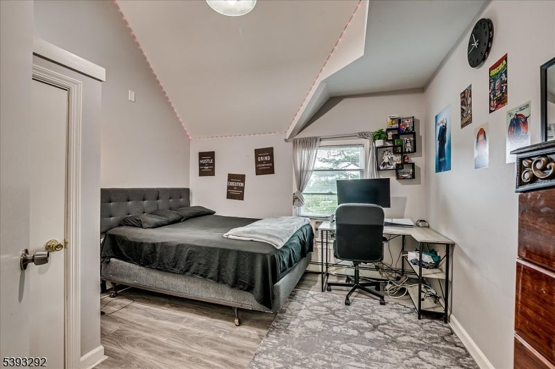 Bedroom, Home Office, Interior, Wood Texture Flooring