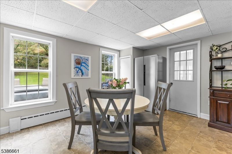Dining room, Interior, Recessed Lighting