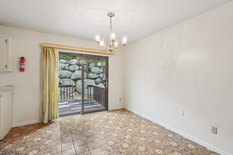 Chandelier, Empty room, Interior