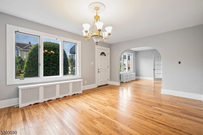 Chandelier, Empty room, Interior, Wood Texture Flooring