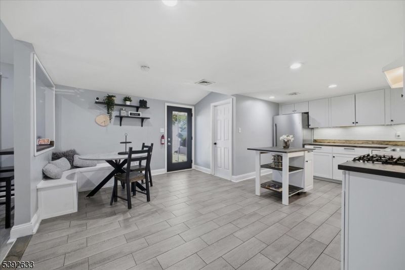 Dining room, Interior, Kitchen, Recessed Lighting, Wood Texture Flooring