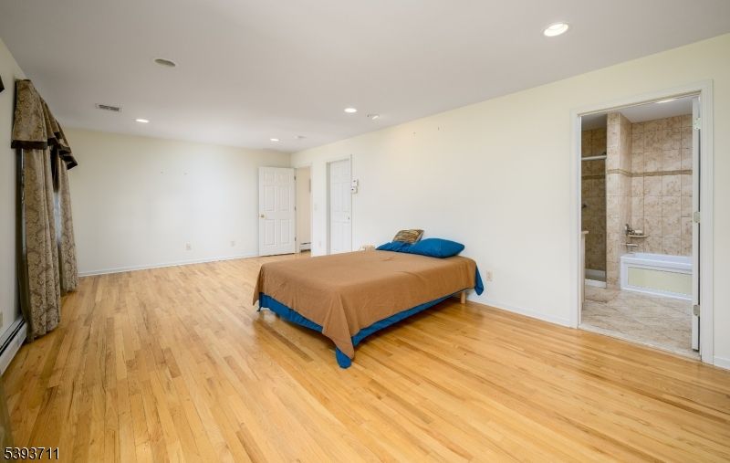 Bathroom, Bedroom, Interior, Recessed Lighting, Wood Texture Flooring