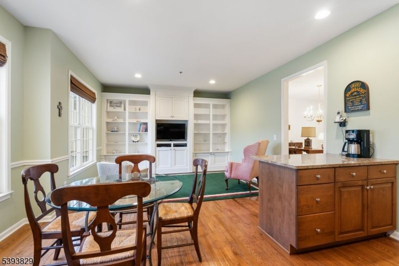 Chandelier, Dining room, Interior, Recessed Lighting, Wood Texture Flooring