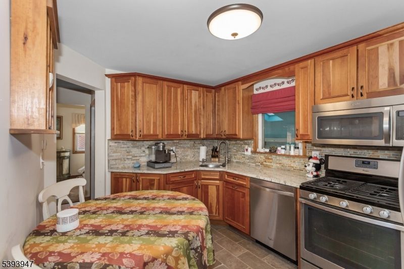 Interior, Kitchen, Stainless Steel Appliances