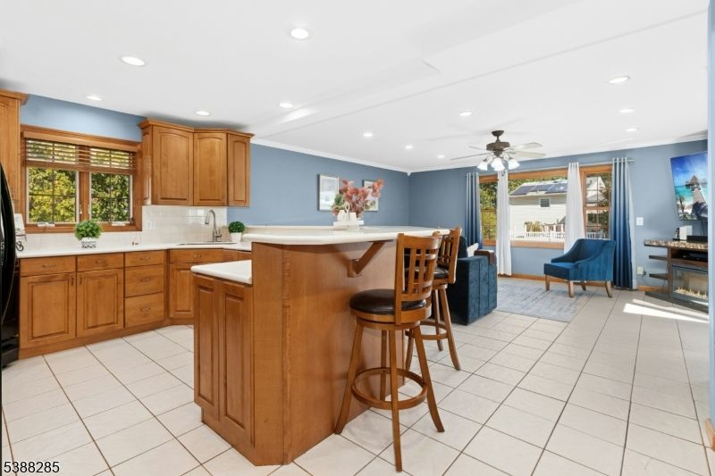 Interior, Kitchen, Recessed Lighting