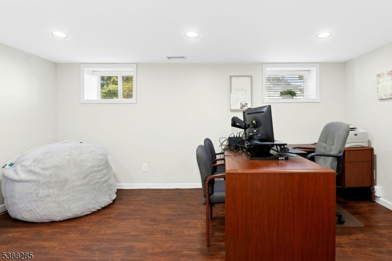 Home Office, Interior, Recessed Lighting, Wood Texture Flooring