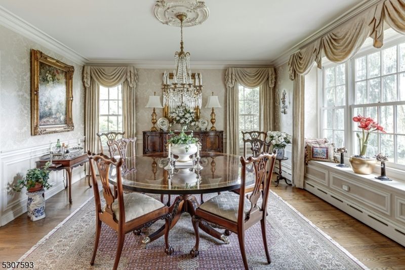 Chandelier, Dining room, Interior, Wood Texture Flooring