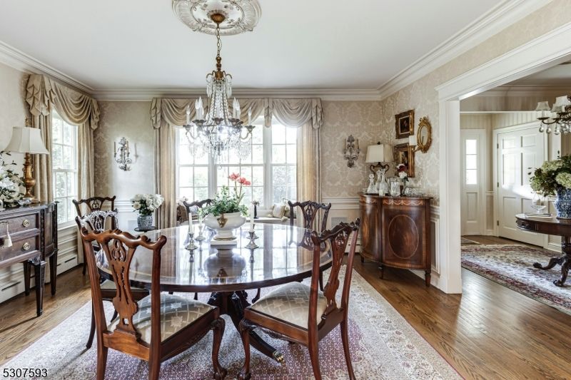 Chandelier, Dining room, Interior, Wood Texture Flooring