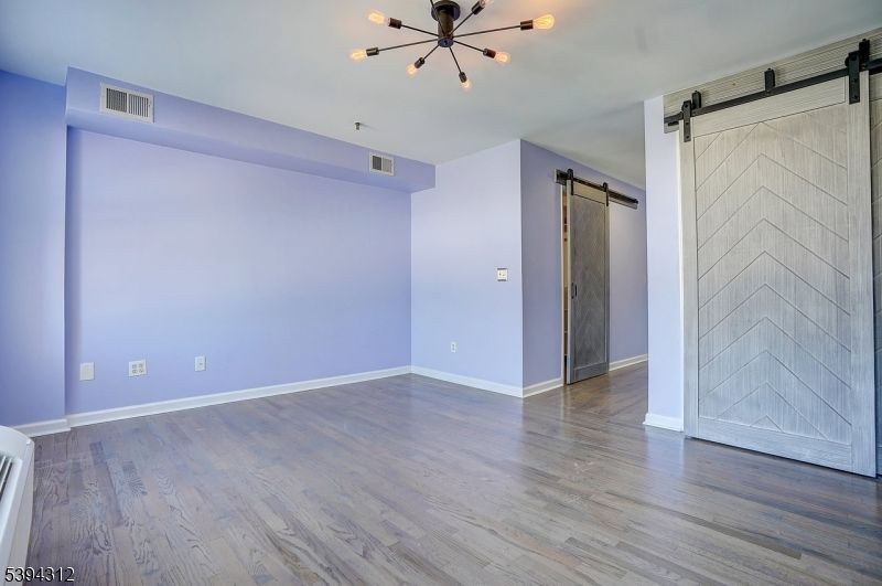 Empty room, Interior, Pendant Lights, Wood Texture Flooring