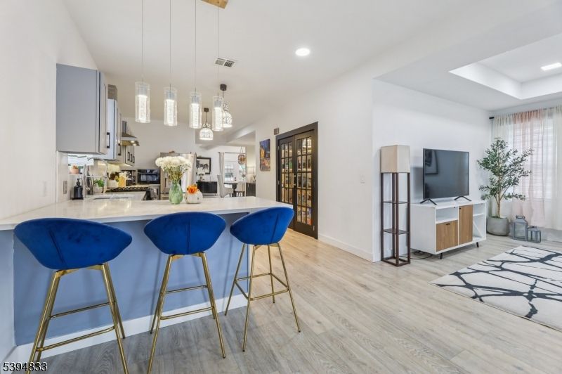 Interior, Kitchen, Pendant Lights, Recessed Lighting, Wood Texture Flooring