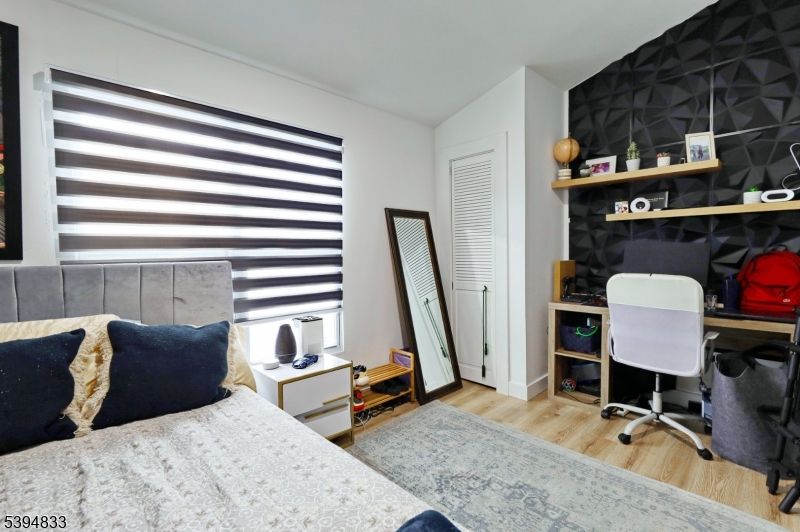 Bedroom, Home Office, Interior, Wood Texture Flooring