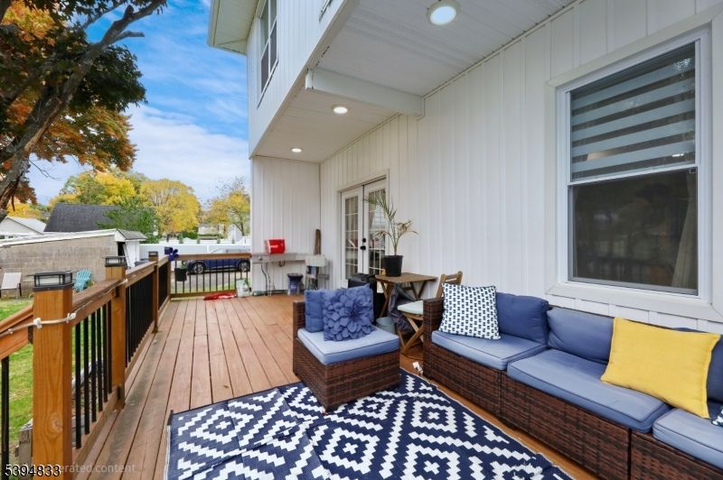 Exterior, Wood Texture Flooring