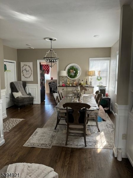 Chandelier, Dining room, Interior, Pendant Lights, Wood Texture Flooring
