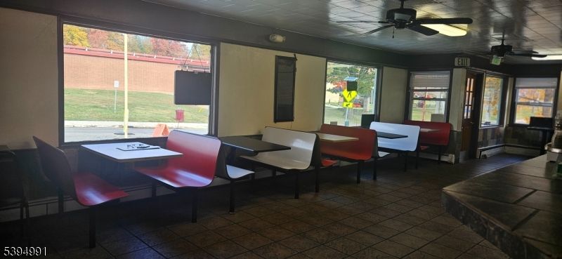 Dining room, Interior
