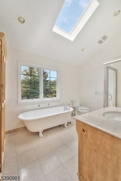 Bathroom, Free Standing Baths, Interior, Recessed Lighting