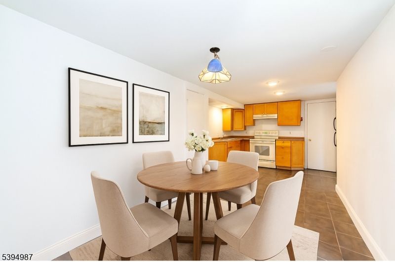 Dining room, Interior, Kitchen, Recessed Lighting
