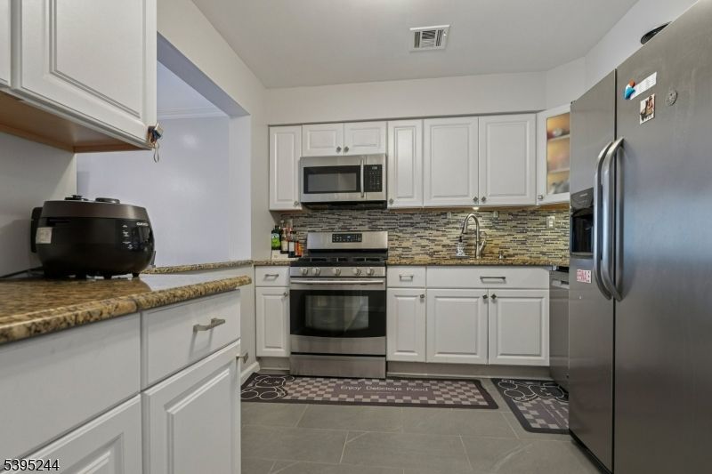 Interior, Kitchen, Stainless Steel Appliances