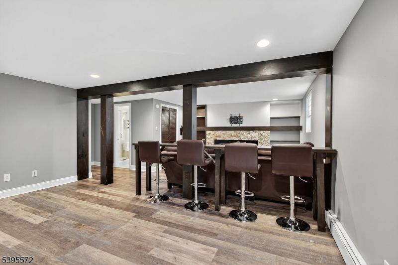 Interior, Recessed Lighting, Wood Texture Flooring