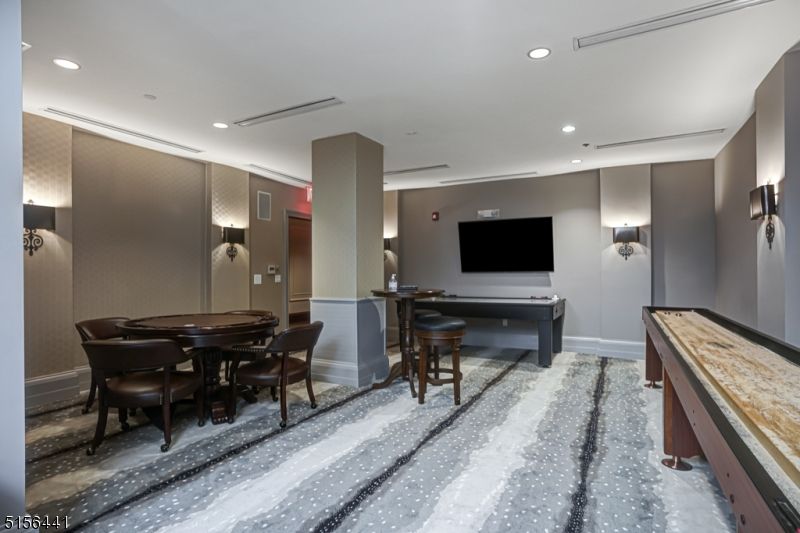 Dining room, Interior, Recessed Lighting