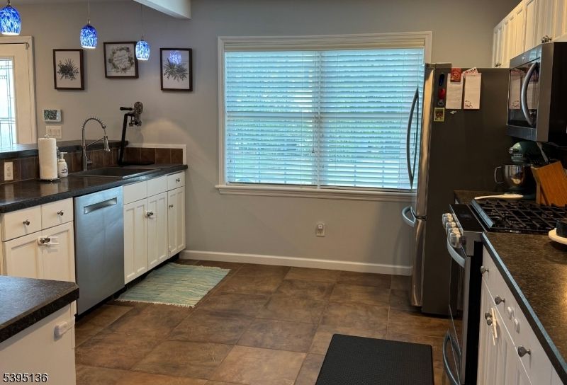 Interior, Kitchen, Pendant Lights