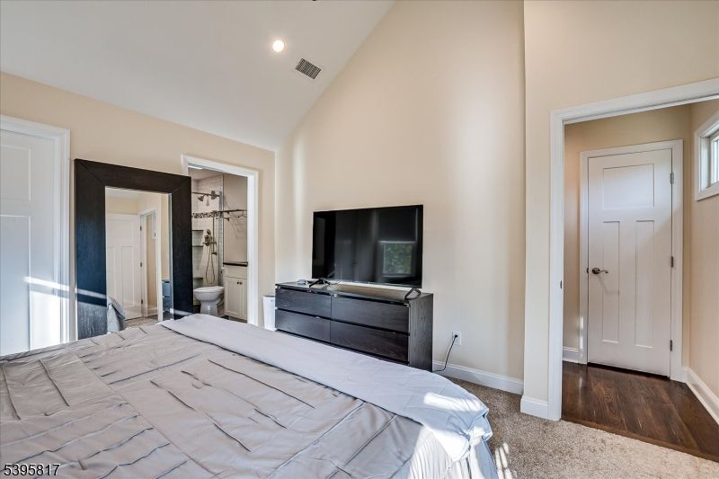 Bathroom, Bedroom, Interior, Recessed Lighting, Wood Texture Flooring