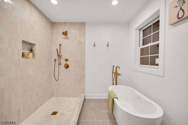 Bathroom, Free Standing Baths, Interior, Recessed Lighting