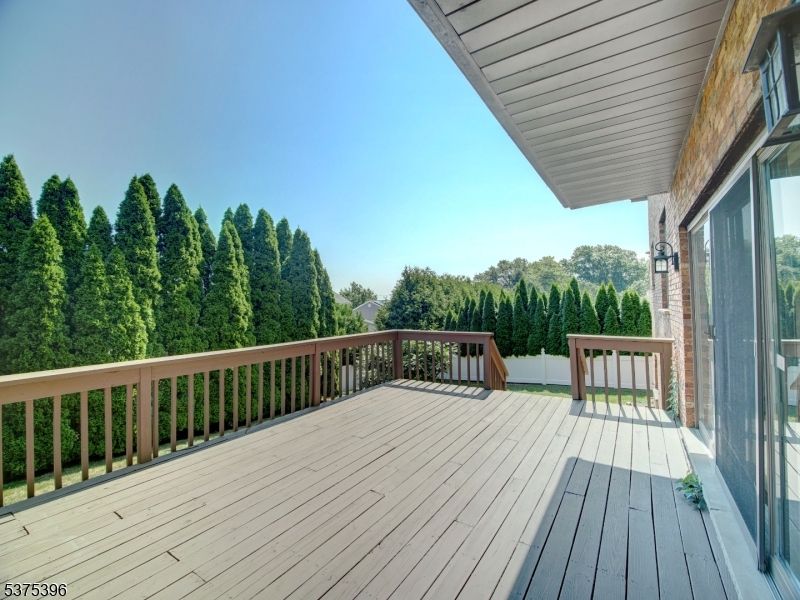 Exterior, Wood Texture Flooring