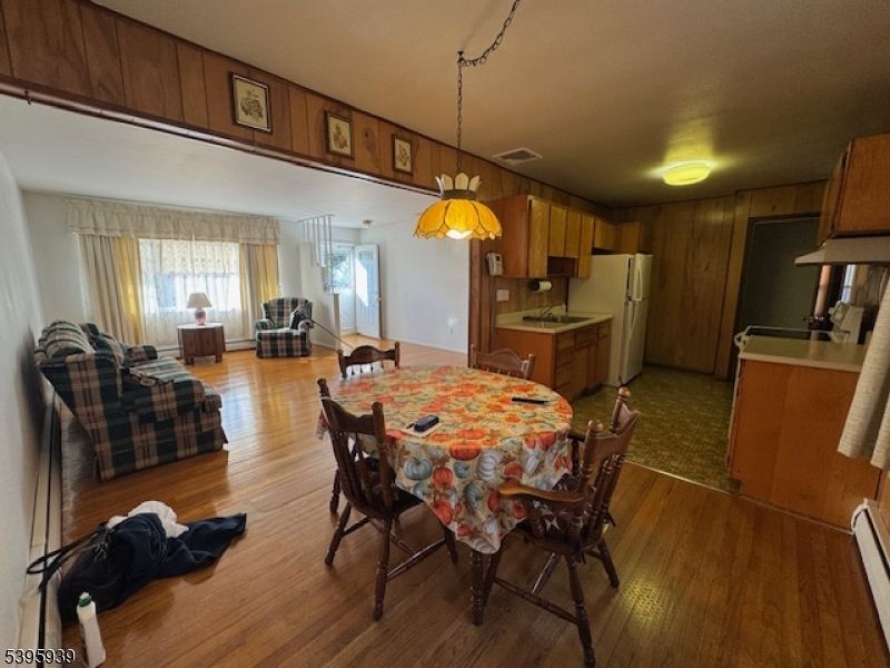 Dining room, Interior, Kitchen, Pendant Lights, Wood Texture Flooring