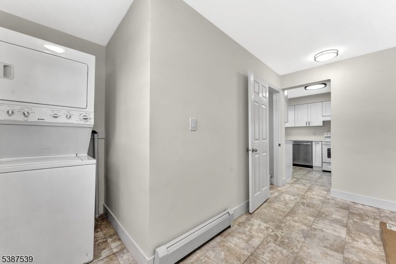 Interior, Kitchen, Utility Closets, Washer