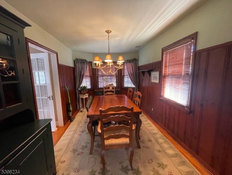 Chandelier, Dining room, Interior