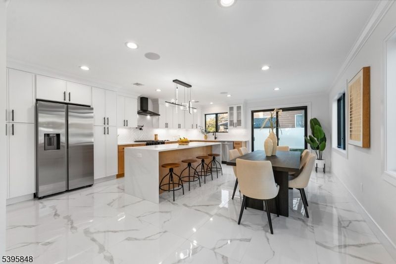 Dining room, Interior, Kitchen, Marble, Pendant Lights, Recessed Lighting, Stainless Steel Appliances