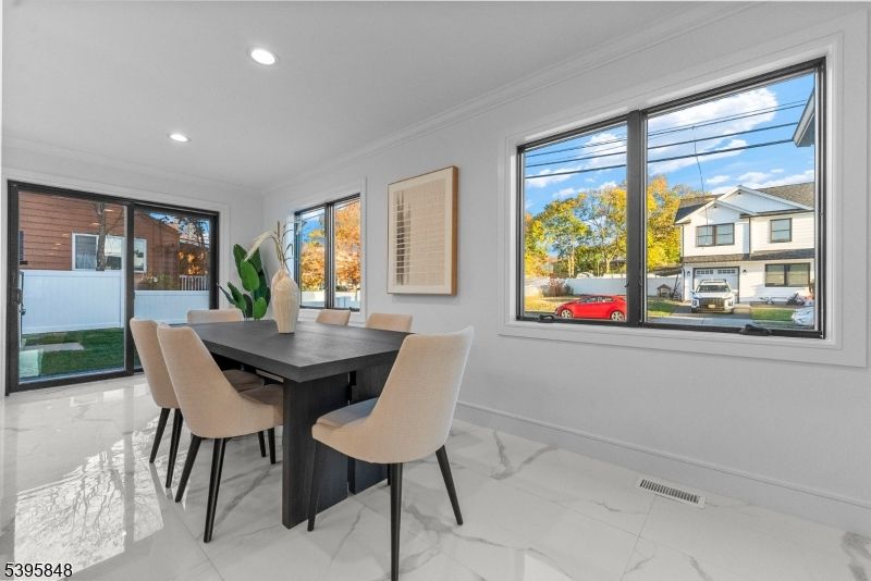Dining room, Interior, Marble, Recessed Lighting