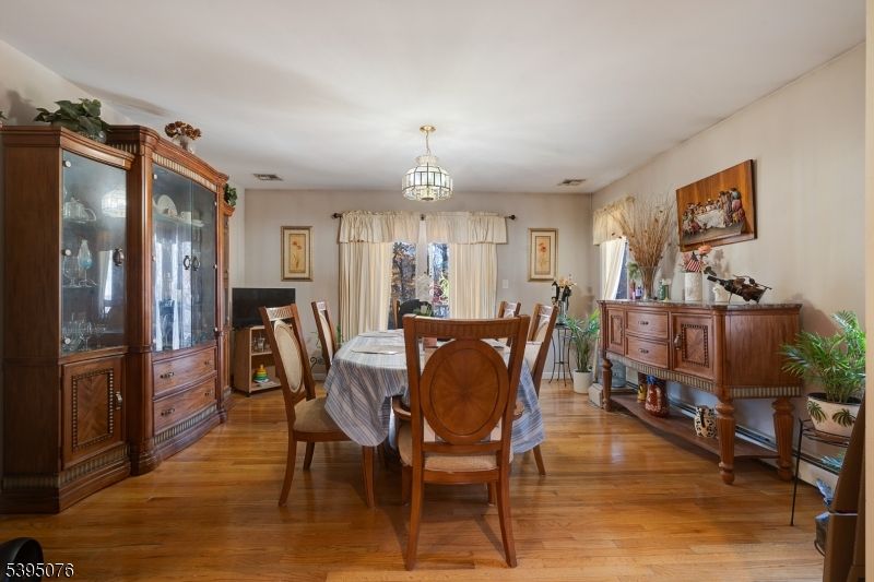 Dining room, Interior, Wood Texture Flooring