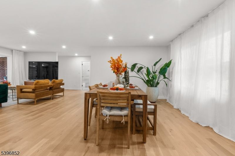 Dining room, Interior, Living room, Recessed Lighting, Wood Texture Flooring