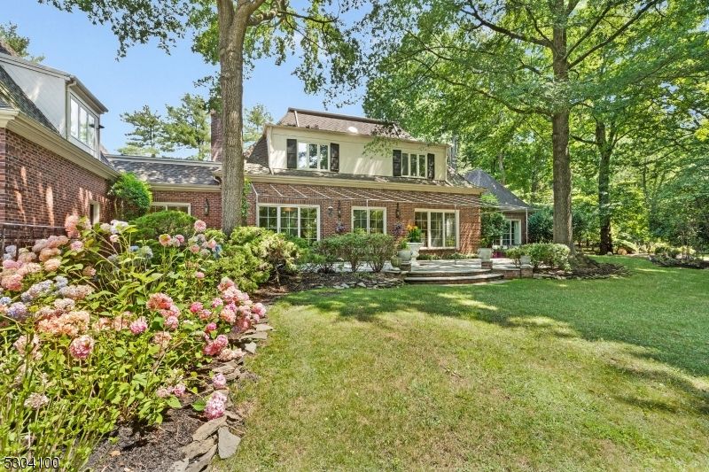 Backyard, Exterior, Facade, Brick Facade, Georgian