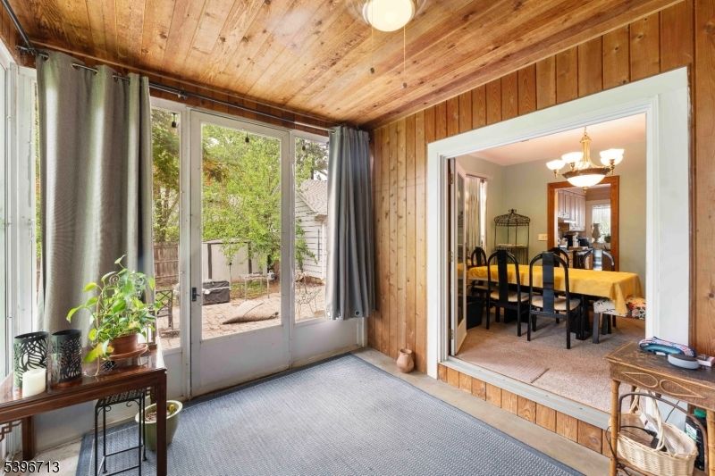 Chandelier, Dining room, Interior, Wooden Ceilings