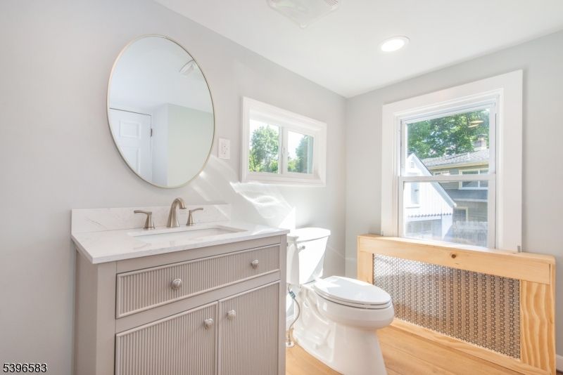Bathroom, Interior, Recessed Lighting, Wood Texture Flooring