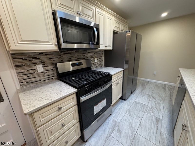 Interior, Kitchen, Marble, Recessed Lighting, Stainless Steel Appliances