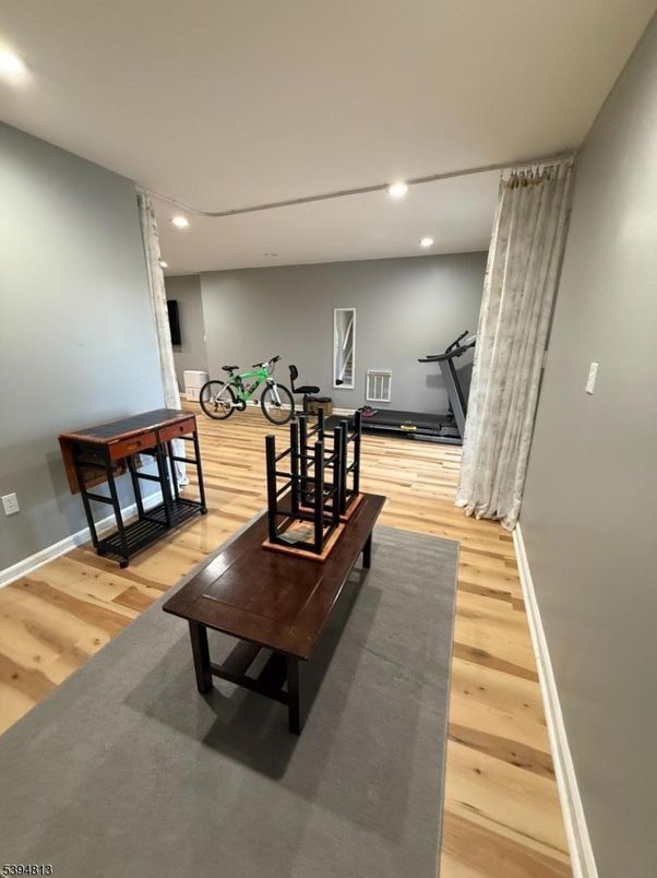 Fitness Equipment, Interior, Recessed Lighting, Wood Texture Flooring