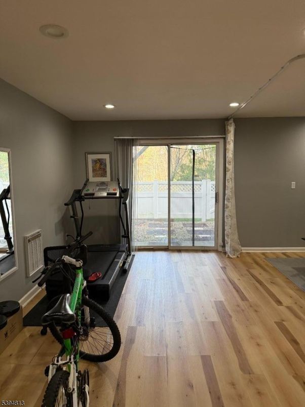 Fitness Equipment, Interior, Recessed Lighting, Wood Texture Flooring