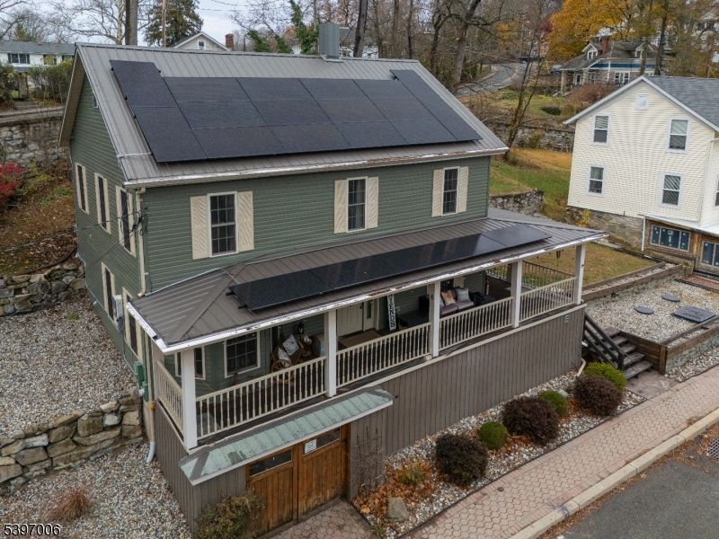 Exterior, Solar Panels